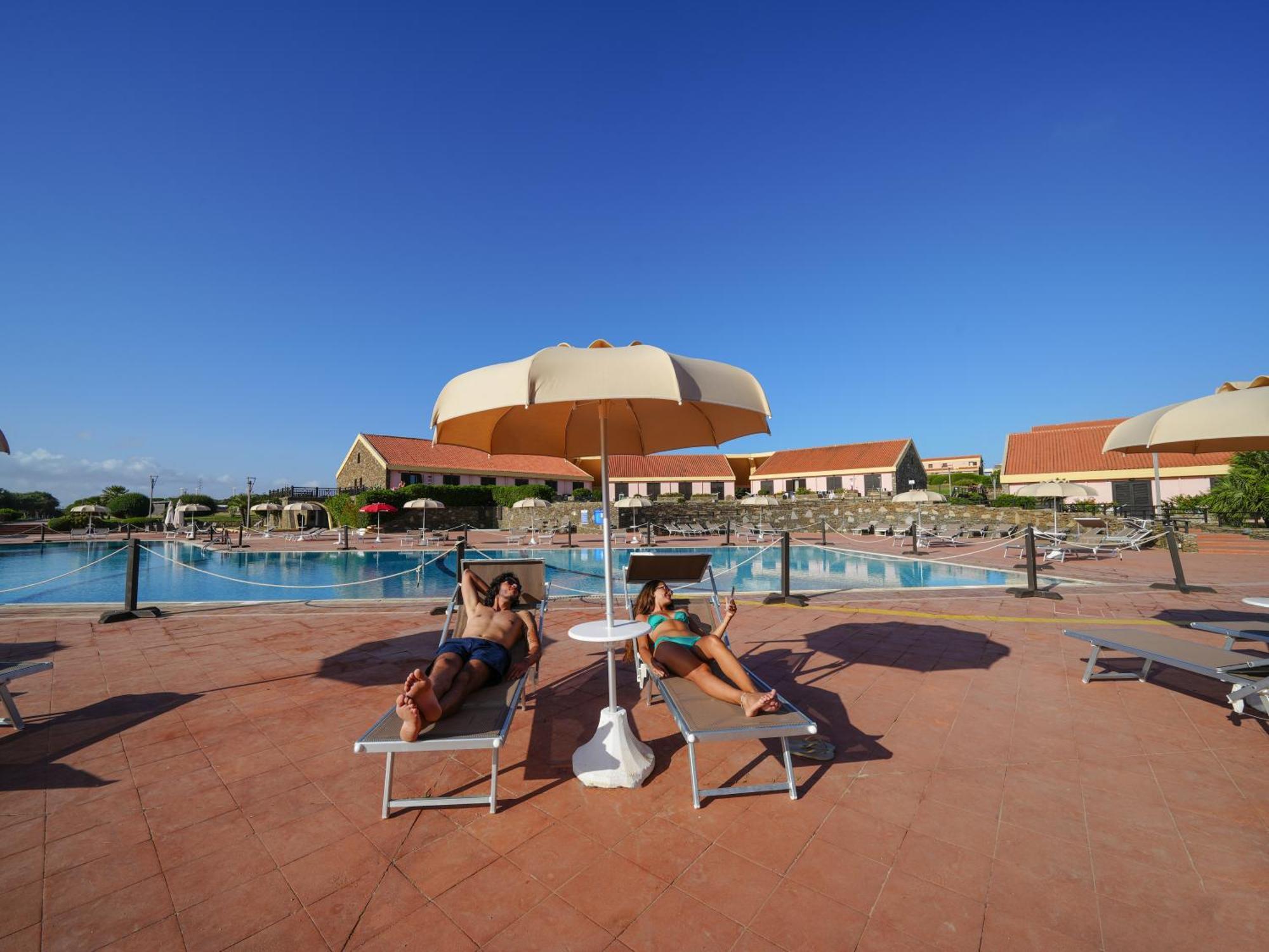 Le Tonnare Di Stintino - Beach Resort 외부 사진