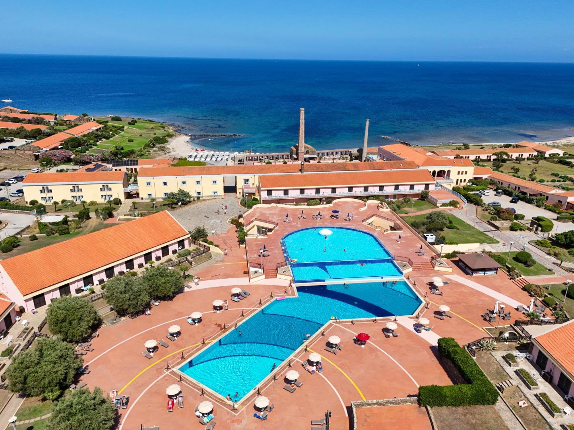 Le Tonnare Di Stintino - Beach Resort 외부 사진